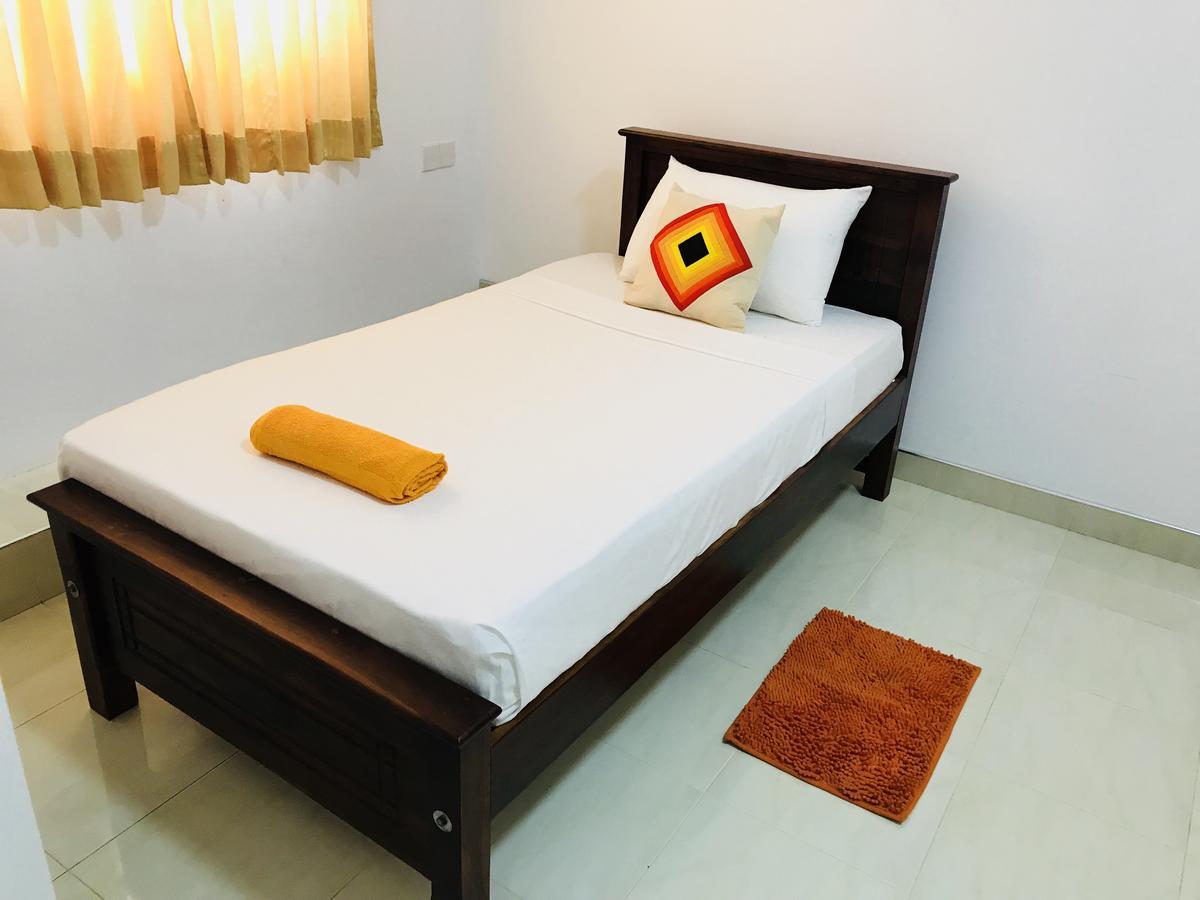 Lake City Resort Anuradhapura Exterior foto