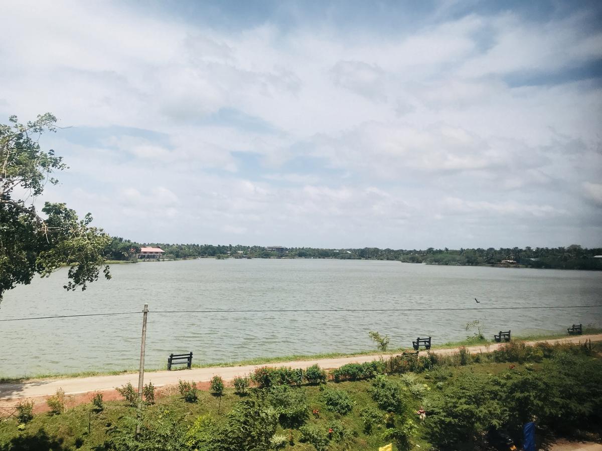 Lake City Resort Anuradhapura Exterior foto
